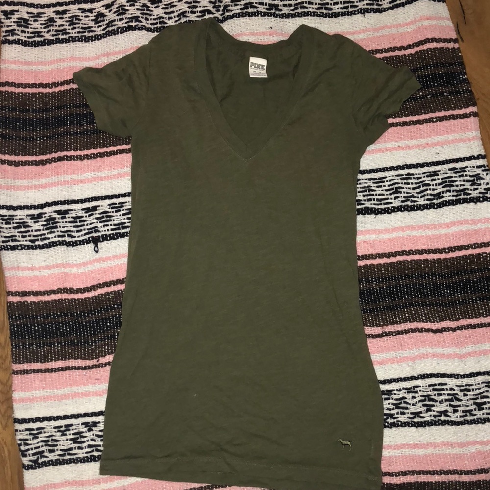 VS pink olive green v neck